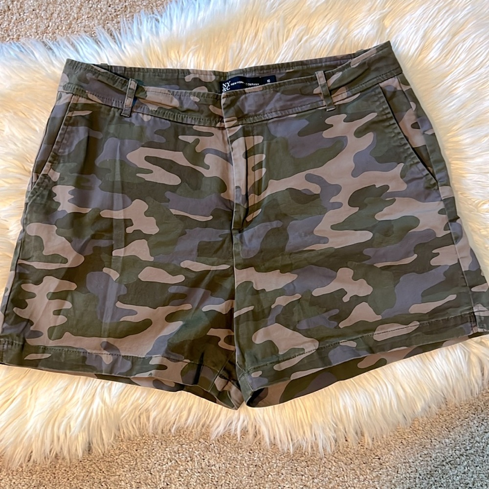 New York & Company Shorts 🩳